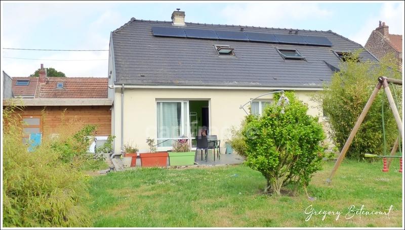 Maison - 137 m² - 6 pièces