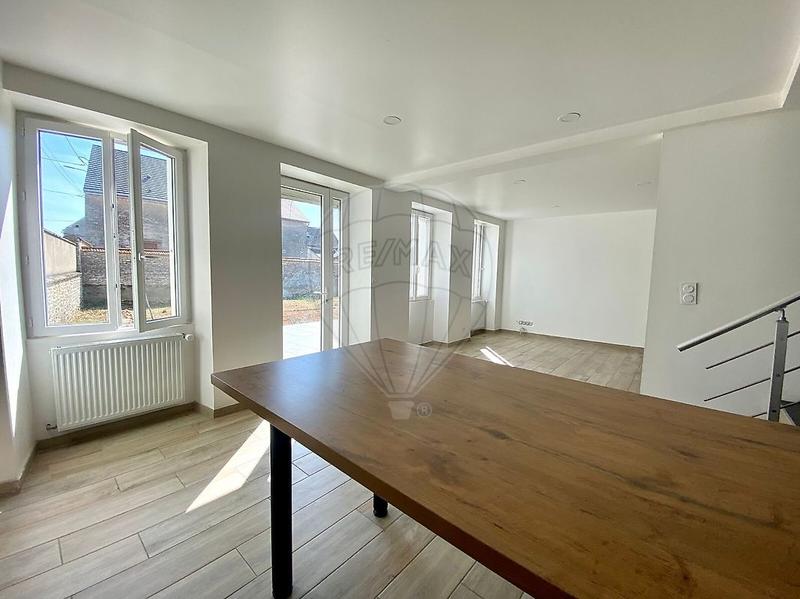 Maison - 146 m² - 6 pièces