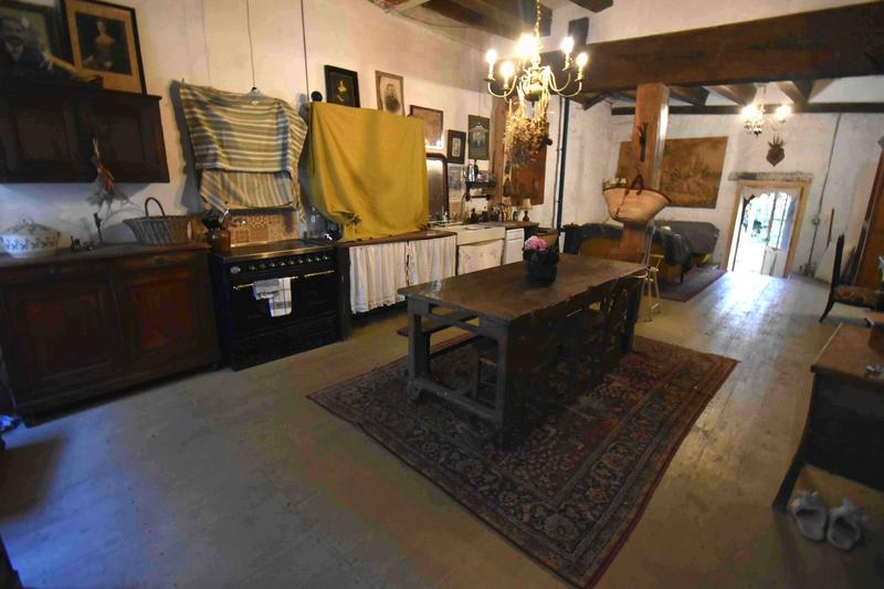 Maison ancienne - 180 m² - 5 pièces