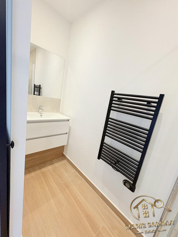 Maison ancienne - 94 m² - 4 pièces