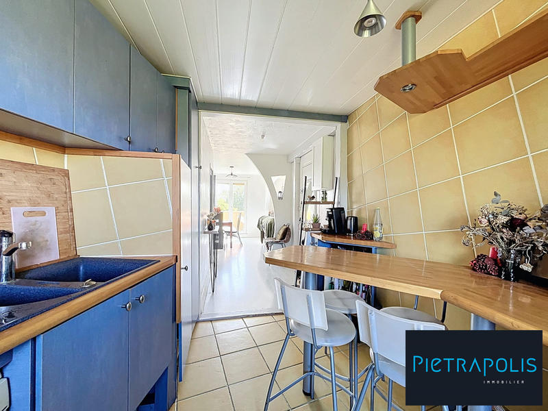 Appartement - 81 m² - 5 pièces