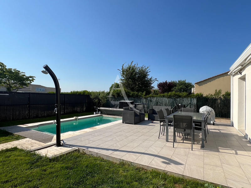 Maison - 83 m² - 4 pièces