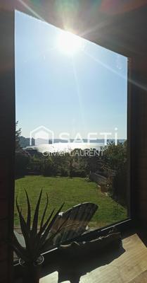 Maison - 136 m² - 8 pièces