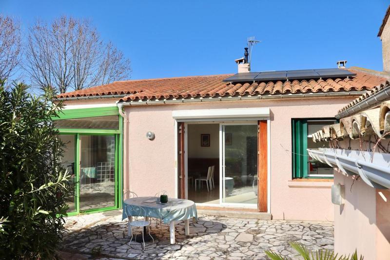 Maison - 94 m² - 5 pièces