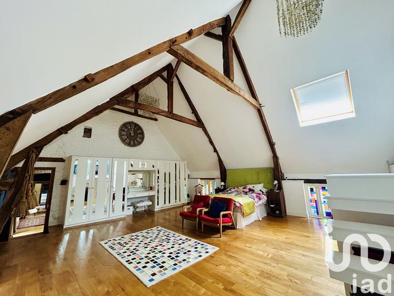 Maison - 245 m² - 7 pièces