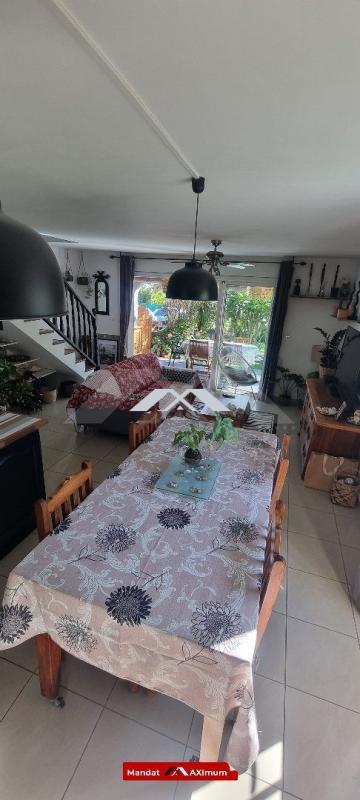 Maison traditionnelle - 75 m² - 4 pièces