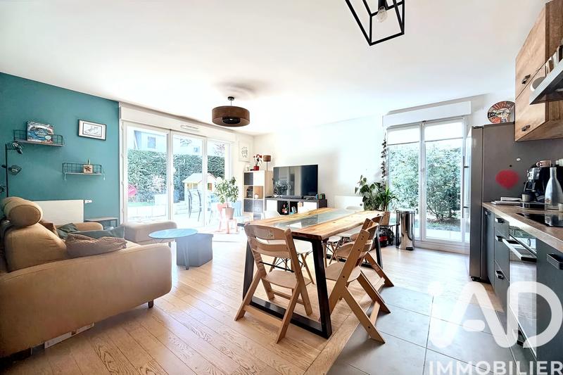 Appartement - 81 m² - 4 pièces