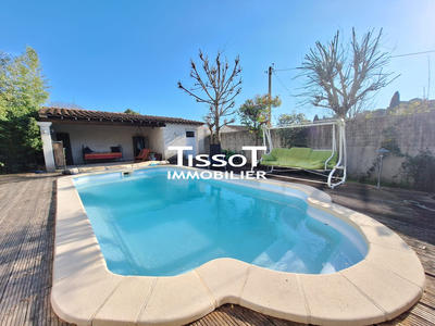 Maison - 199 m² - 6 pièces