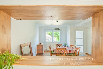 Maison - 111 m² - 6 pièces