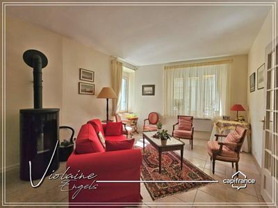 Maison - 147 m² - 6 pièces