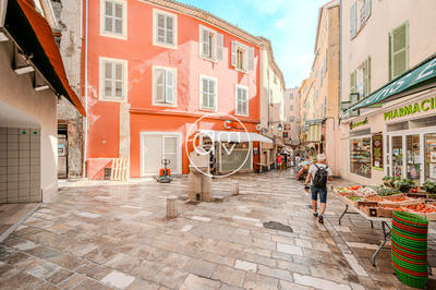 Immeuble - 135 m² - 4 pièces