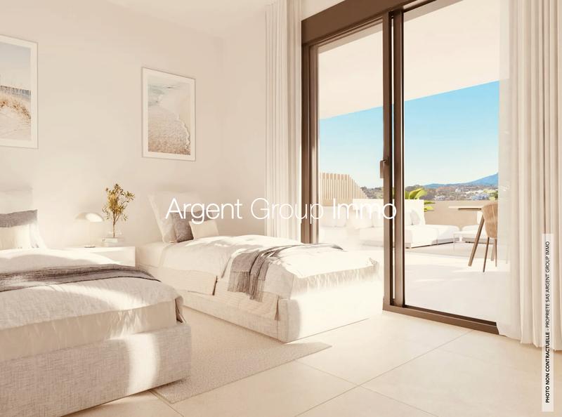 Appartement - 80 m² - 3 pièces