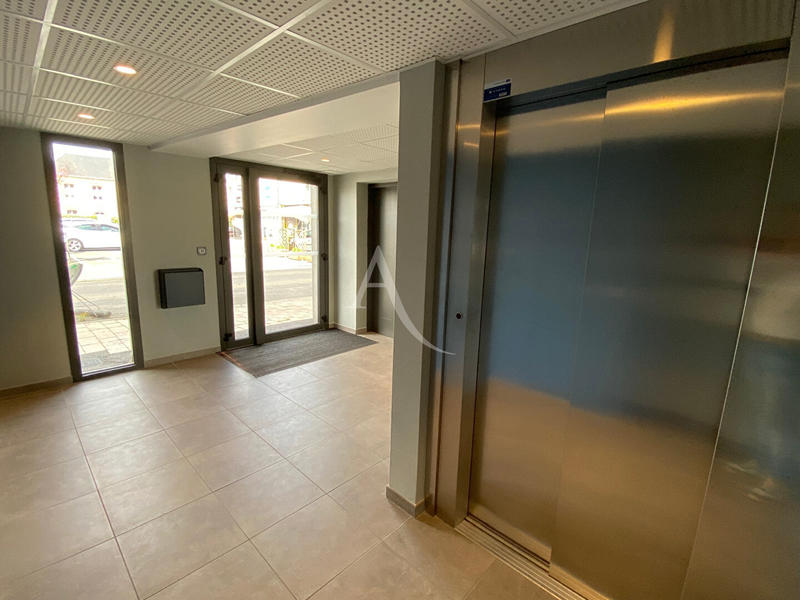 Appartement - 84 m² - 3 pièces