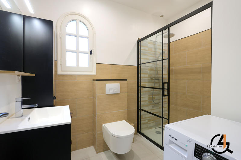 Appartement - 130 m² - 5 pièces