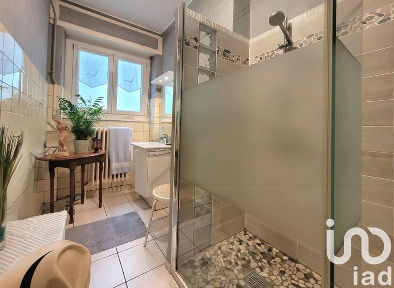 Appartement - 85 m² - 4 pièces