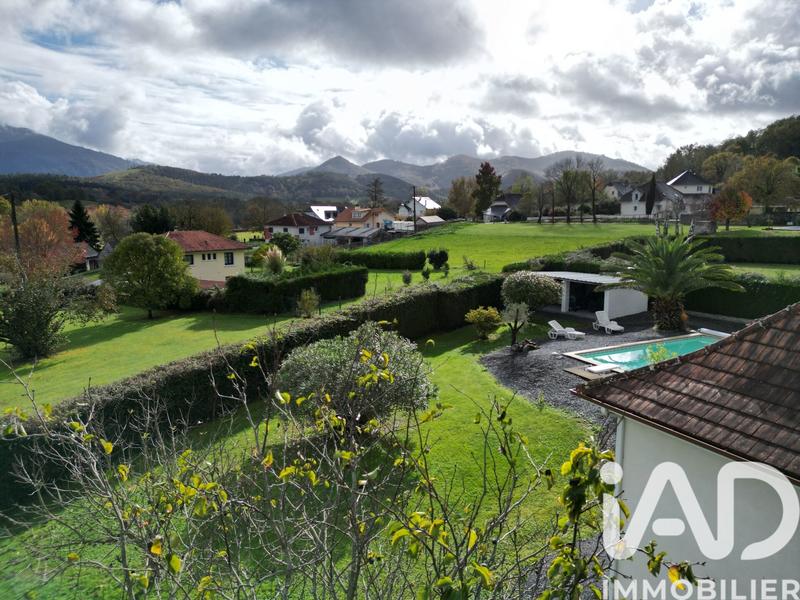 Maison - 120 m² - 4 pièces