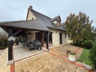 Villa - 330 m² - 7 pièces