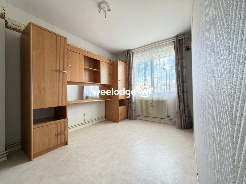 Maison - 82 m² - 5 pièces