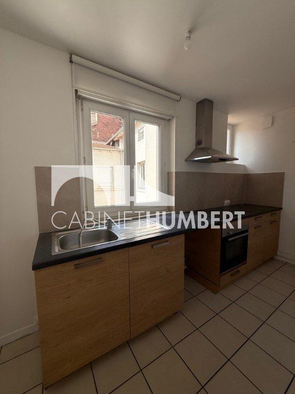Appartement - 98 m² - 3 pièces