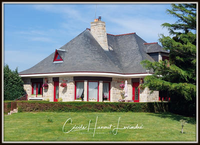 Maison - 165 m² - 7 pièces