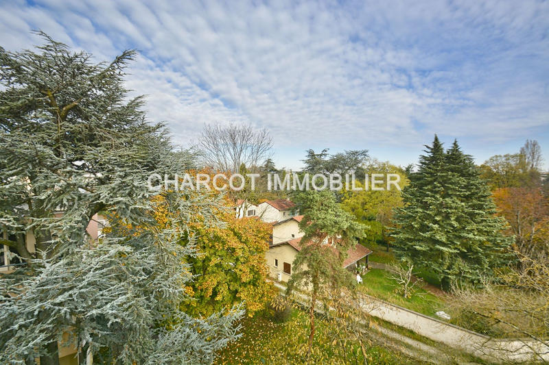 Appartement - 83 m² - 5 pièces