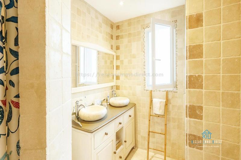 Maison de ville - 103 m² - 7 pièces