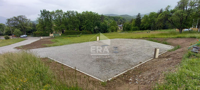Terrain - 717 m²