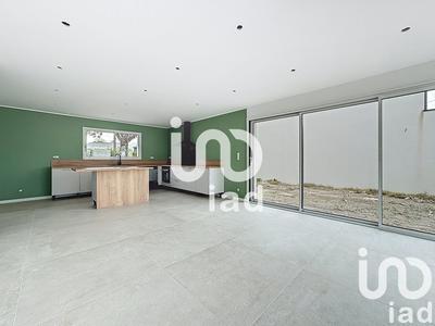 Maison - 146 m² - 6 pièces