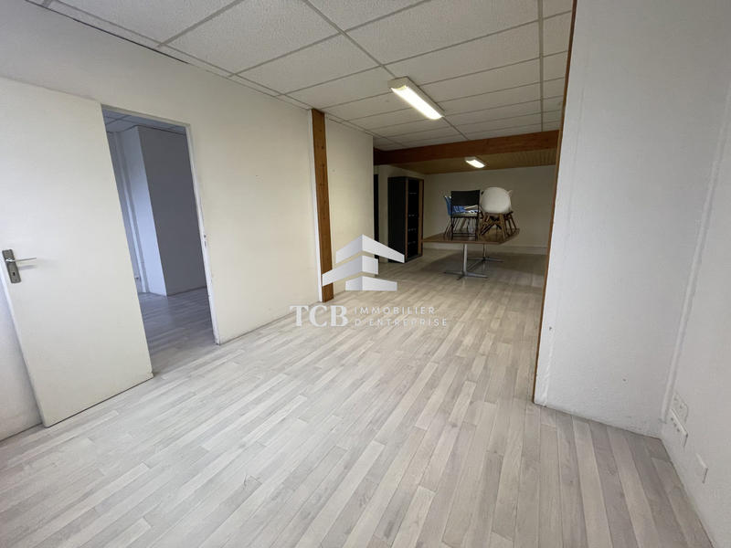 Bureau - 115 m²