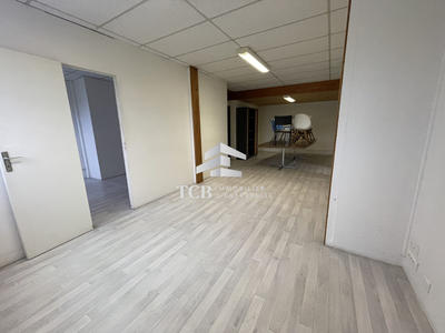Bureau - 115 m²