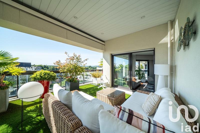 Duplex - 239 m² - 7 pièces