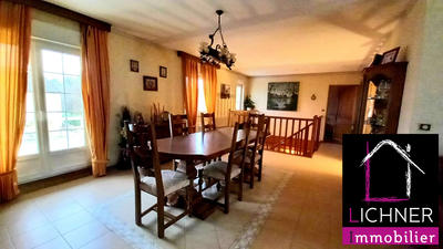 Maison - 139 m² - 6 pièces