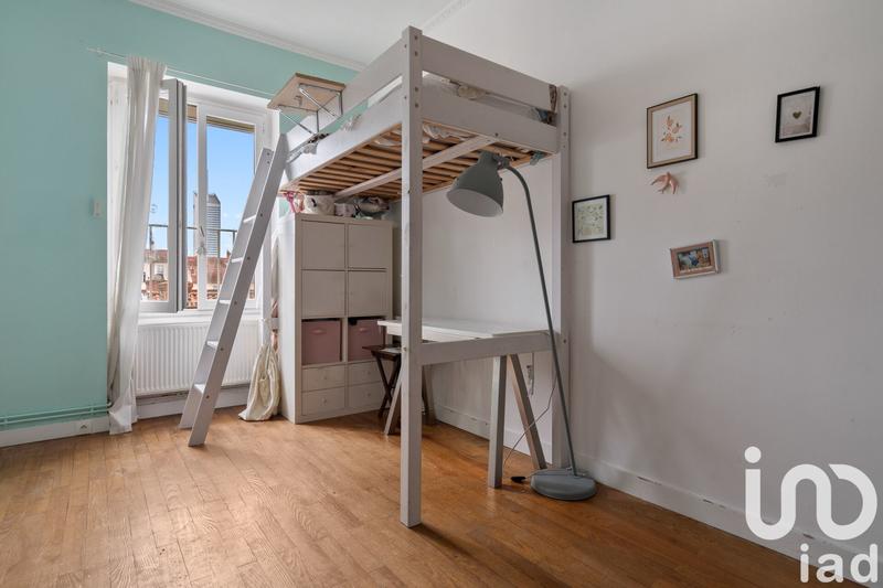 Appartement - 125 m² - 5 pièces