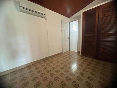 Maison - 123 m² - 6 pièces