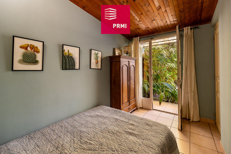 Maison - 210 m² - 7 pièces