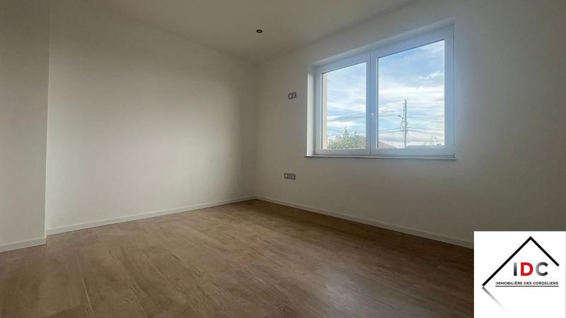 Maison - 97 m² - 4 pièces