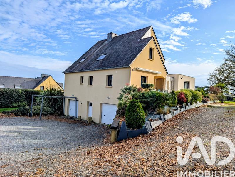 Maison - 142 m² - 6 pièces