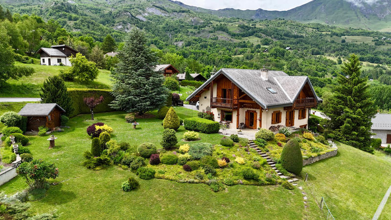 Maison - 173 m² - 5 pièces