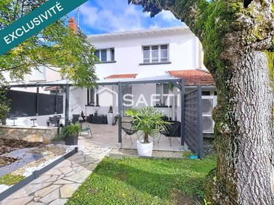 Maison - 160 m² - 5 pièces