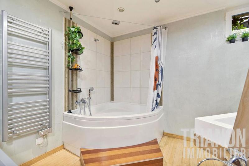 Appartement - 85 m² - 4 pièces