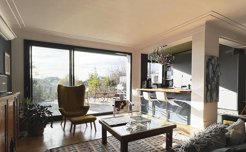 Maison - 305 m² - 13 pièces