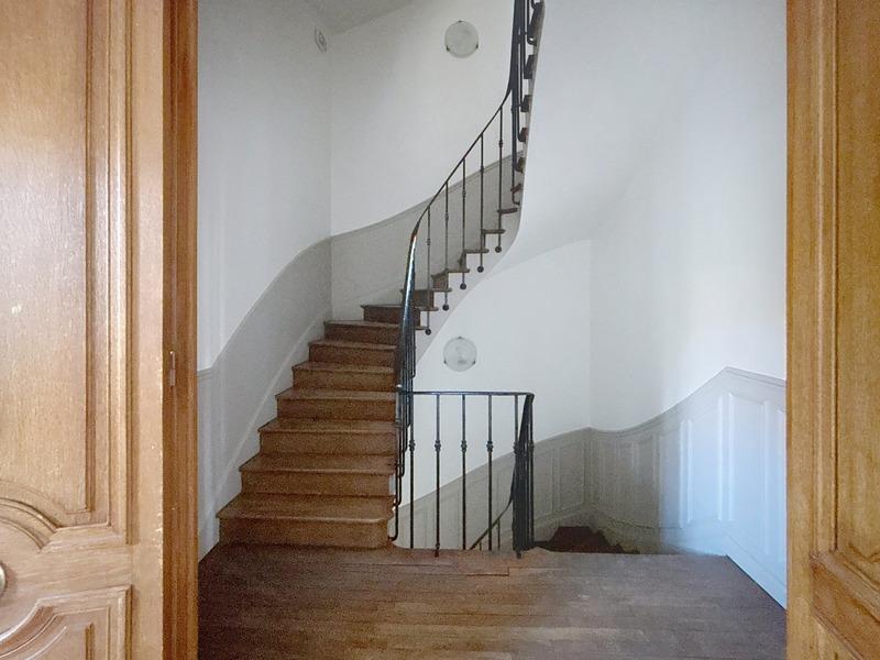 Immeuble - 570 m² - 25 pièces