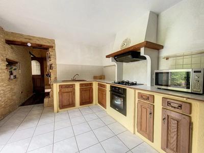 Maison - 101 m² - 4 pièces