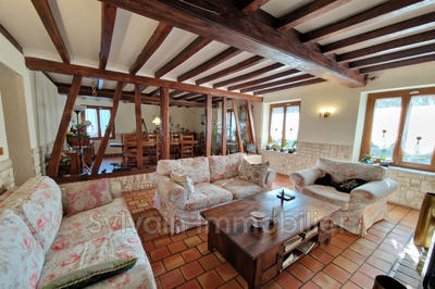 Maison - 169 m² - 8 pièces