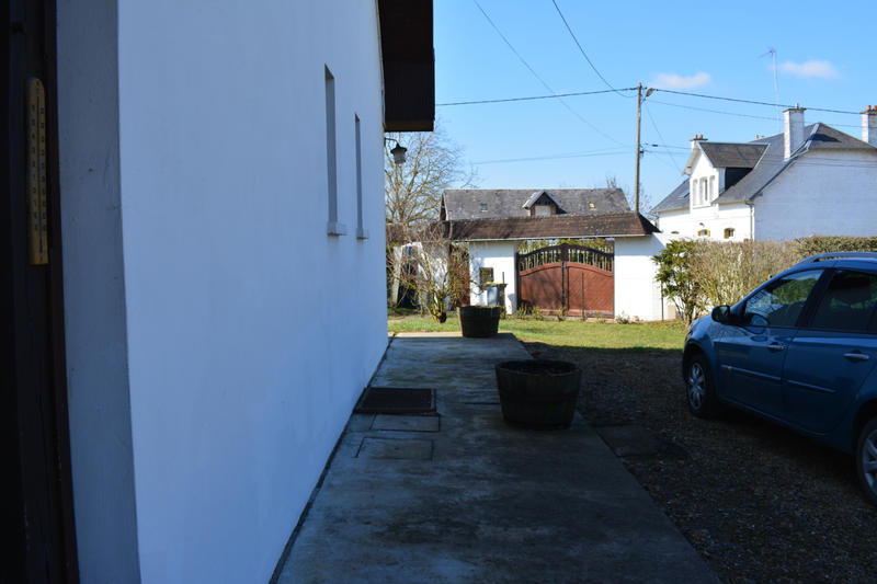 Maison - 202 m² - 10 pièces