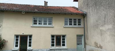 Maison - 110 m² - 10 pièces