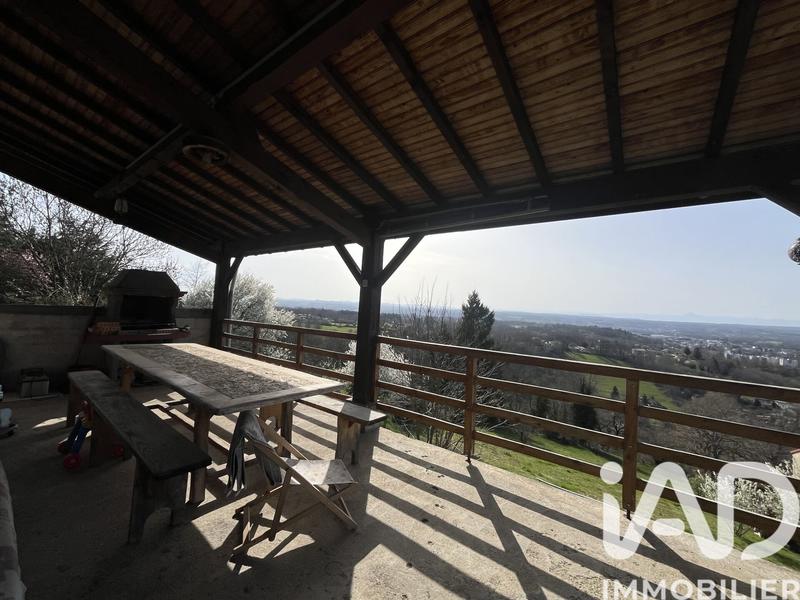 Maison - 176 m² - 7 pièces