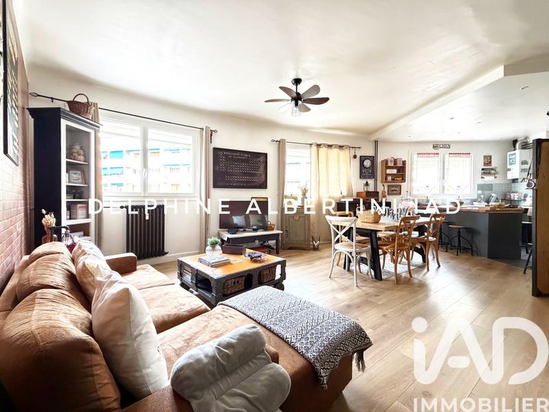 Appartement - 82 m² - 3 pièces