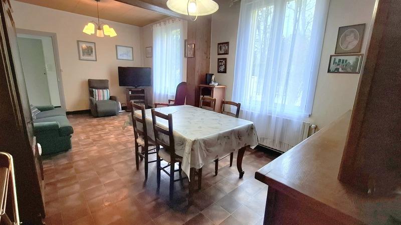 Maison - 100 m² - 5 pièces