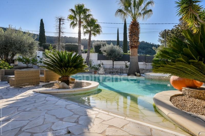 Maison - 150 m² - 7 pièces